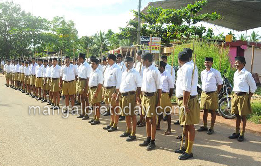 rss march past  1